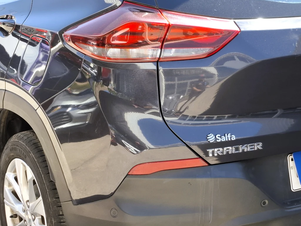 Chevrolet Tracker 1.2t Ltz R 4x2 At 5p año 2025