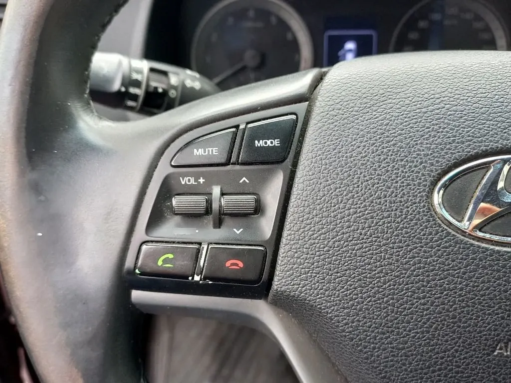 Hyundai Tucson 2.0 Gl Advance 4x2 Mt 5p año 2017