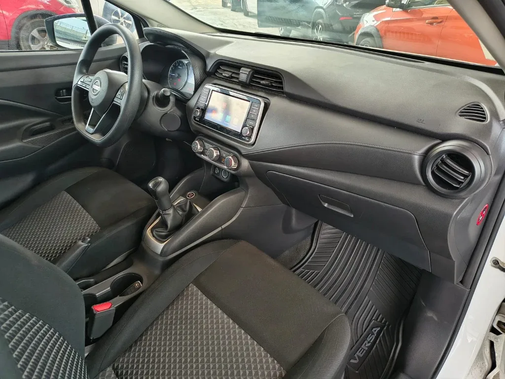 Nissan Versa Sense 1.6 Mt 4x2 año 2025