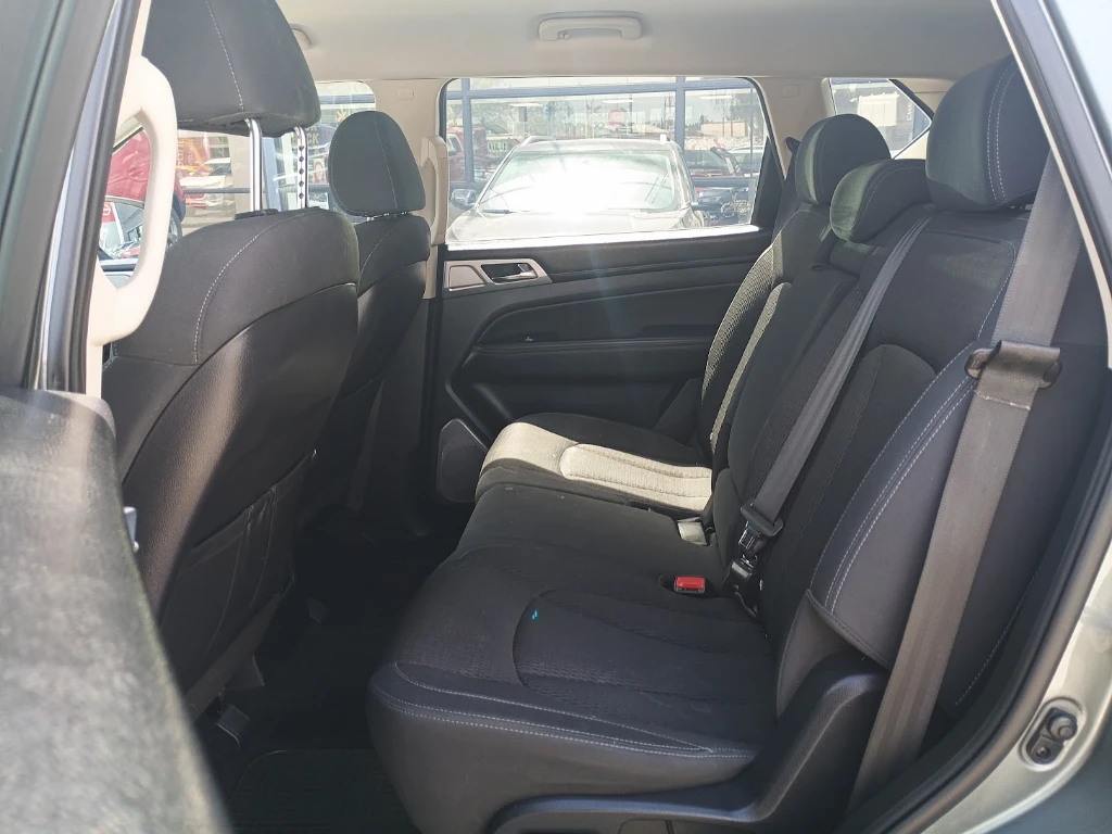 Ssangyong Rexton 2.2t Glx Diesel 4x2 6ab 8at 5p año 2023