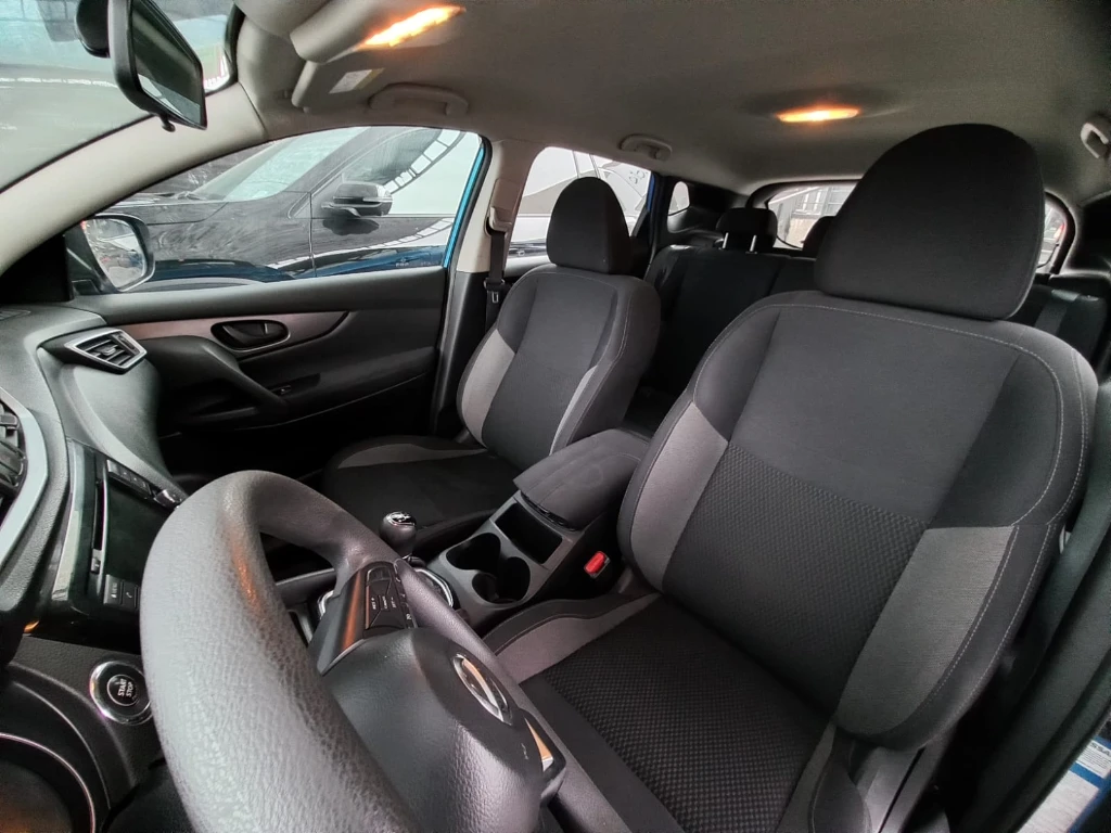 Nissan Qashqai 2.0 Sense Multimedia 4x2 Mt 5p año 2021