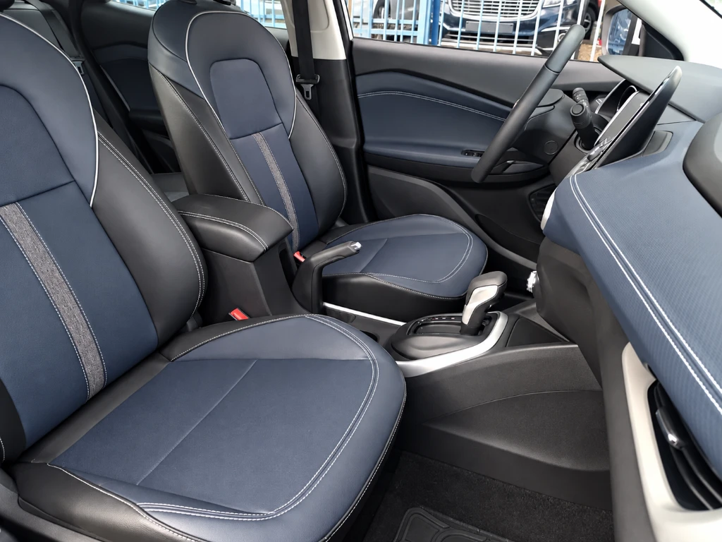 Chevrolet Tracker 1.2t Premier At S (c) año 2025