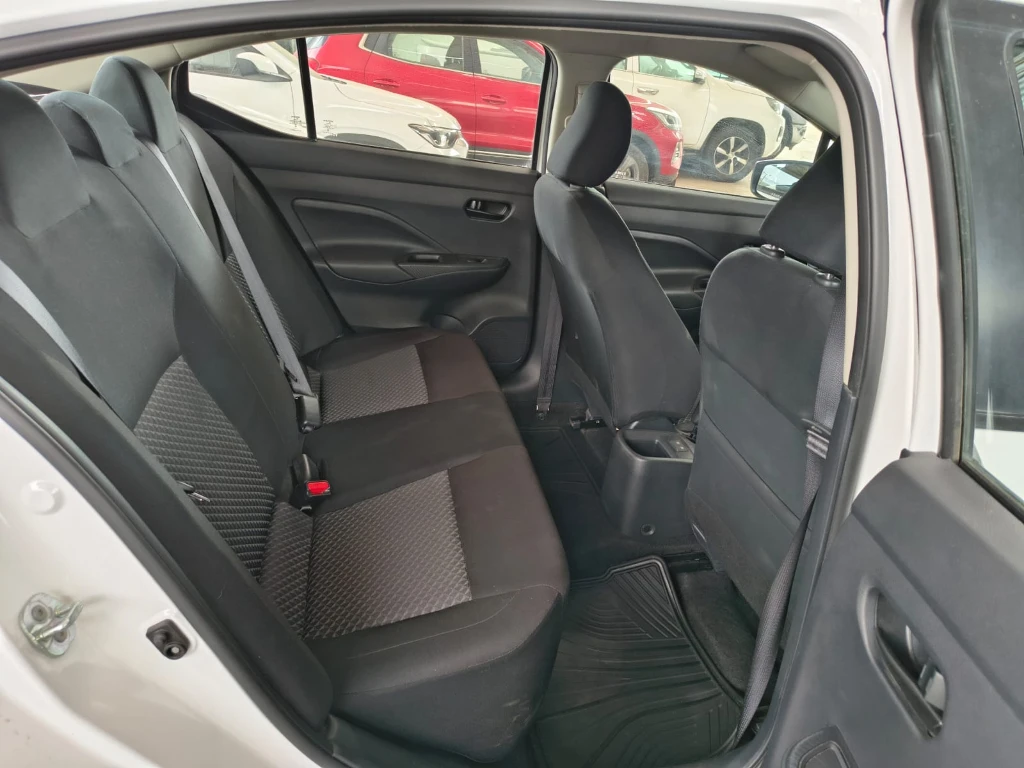Nissan Versa Sense 1.6 Mt 4x2 año 2025