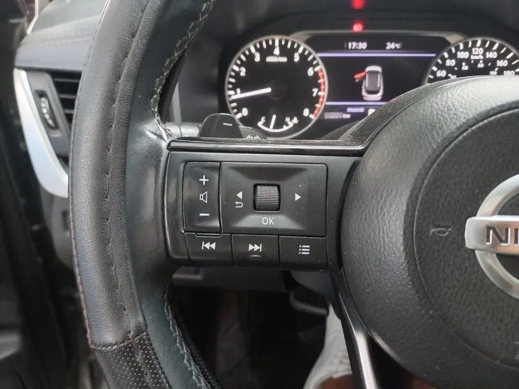 Nissan Qashqai 1.3t Advance 2wd Cvt At 5p año 2023