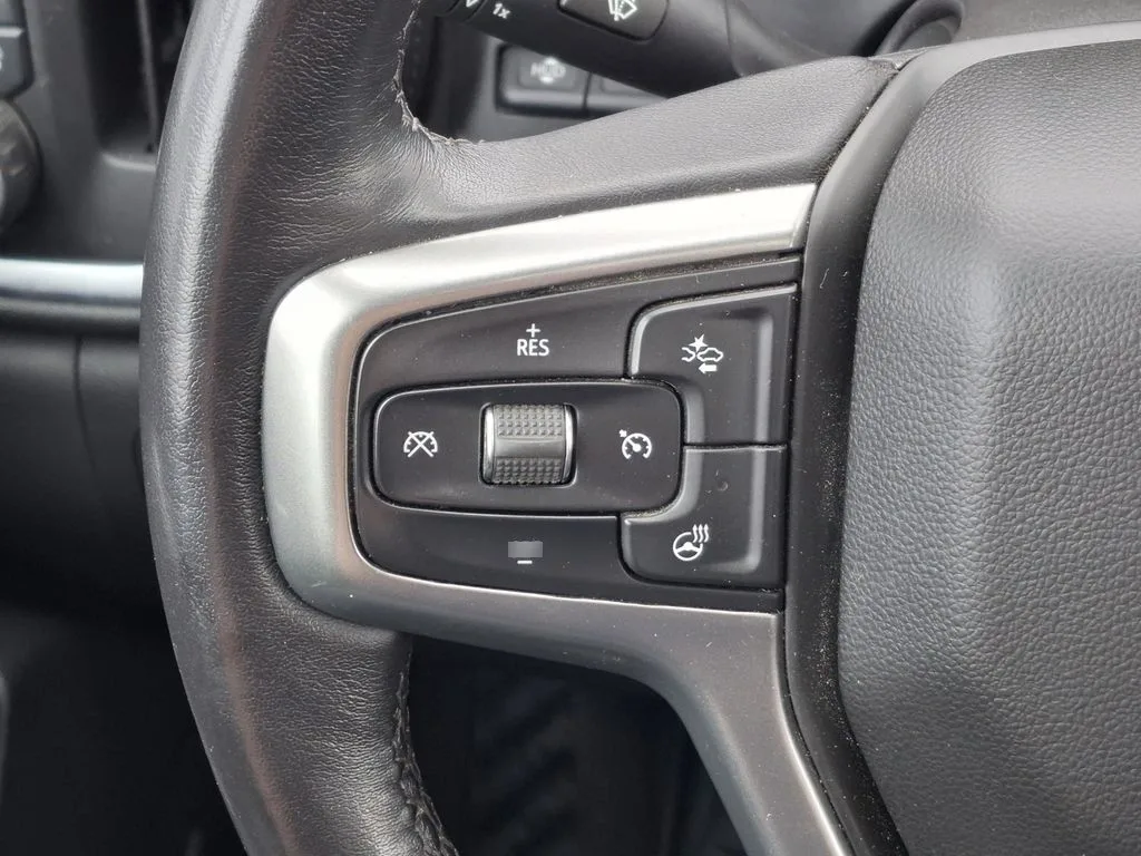 Chevrolet Silverado Dcab 4x4 Sohc 5.3 Aut año 2022