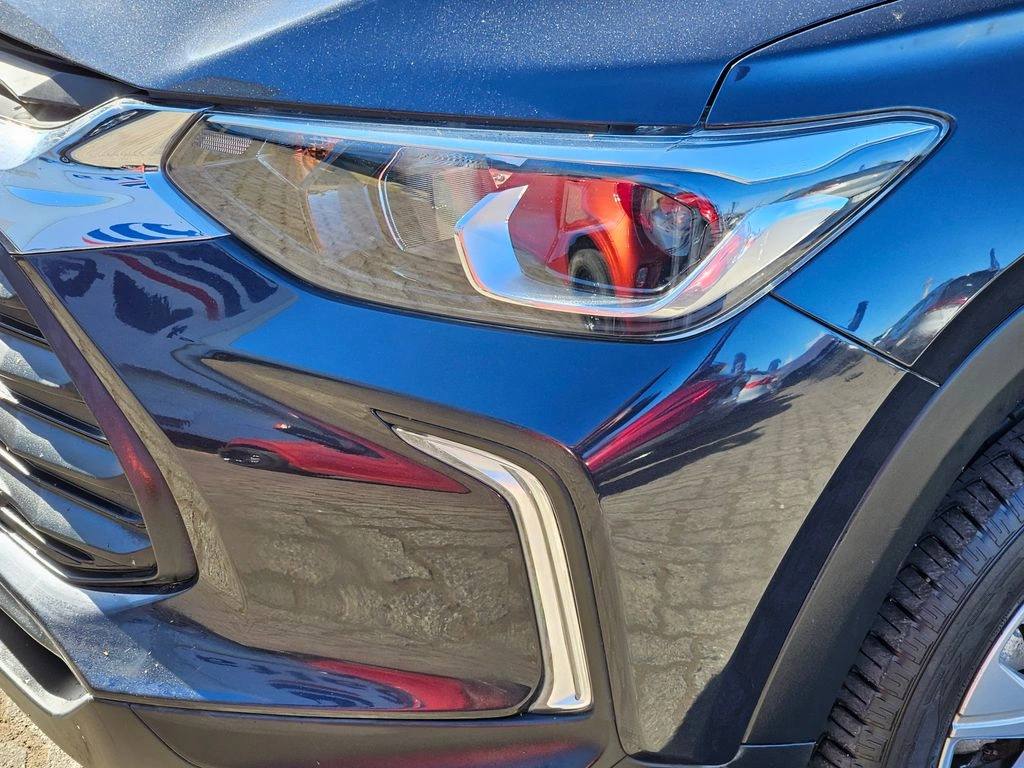 Chevrolet Tracker 1.2t Ltz R 4x2 At 5p año 2025