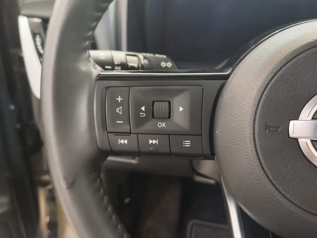 Nissan X-Trail 1.5 E-Power Exclusive Hybrid 4x4 Cvt At 5p año 2025