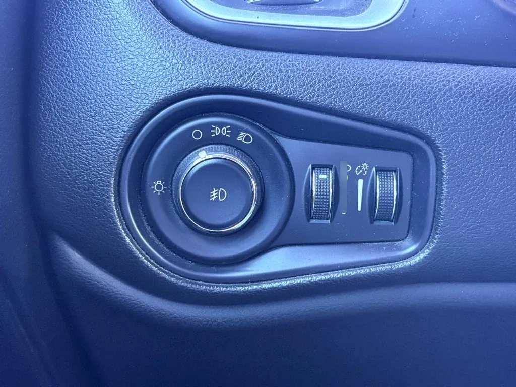 Jeep Renegade 1.8 Sport Lx Mt año 2019