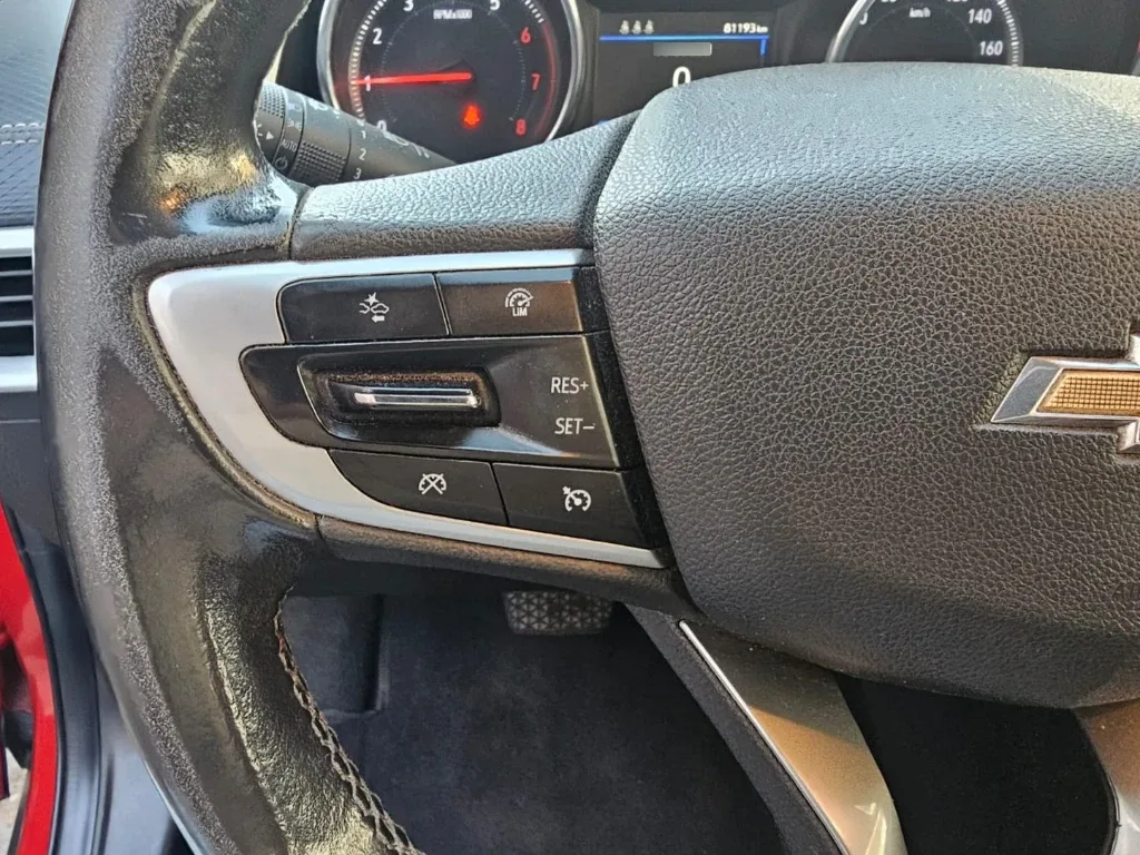 Chevrolet Tracker 1.2t Premier Fwd At 5p año 2021