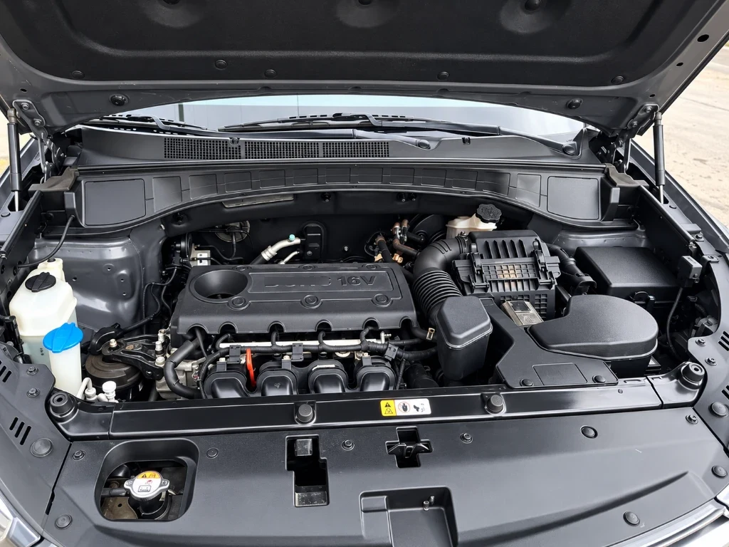 Hyundai Santa Fe 2.4 4x2 Mt 5p año 2017