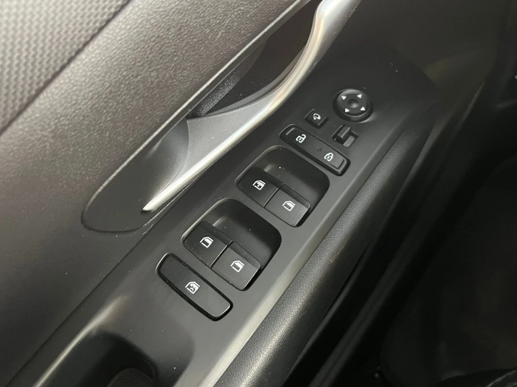 Hyundai Tucson 2.0 Nx4 Plus 4x2 At 5p año 2023