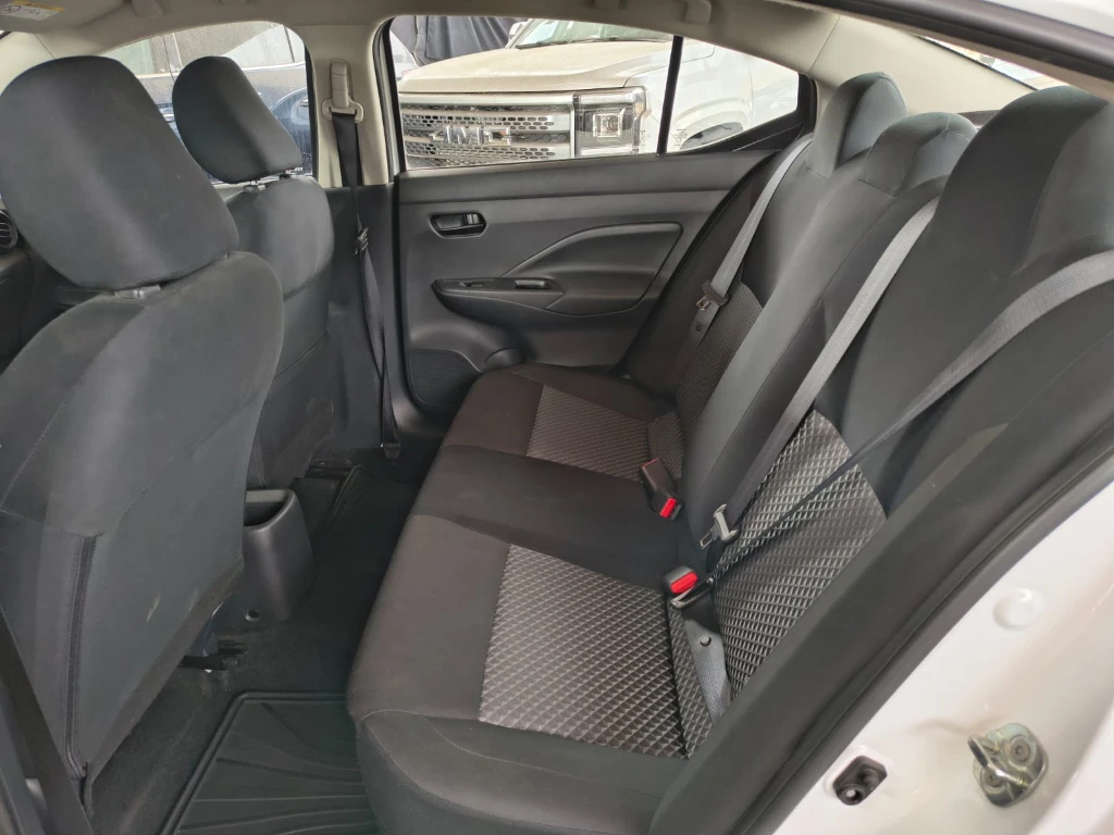 Nissan Versa Sense 1.6 Mt 4x2 año 2025