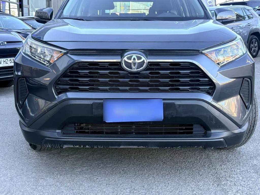 Toyota Rav4 2.0 Le 4x2 Cvt At 5p año 2025
