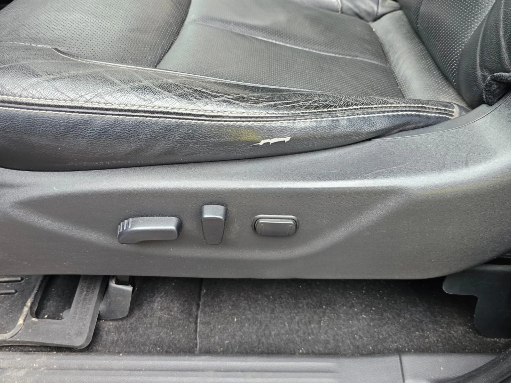 Nissan Np300 2.3 Le Diesel 4wd Dob.cab. At 4p año 2018