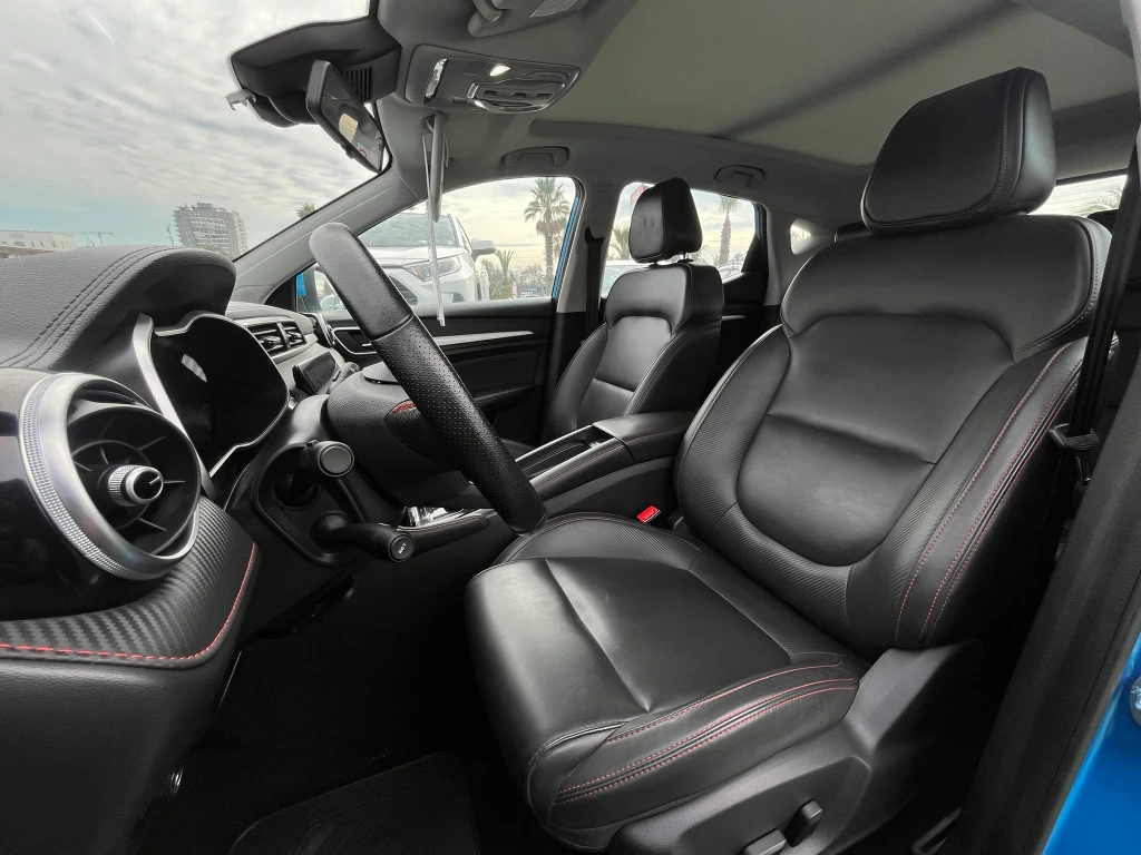 MG Zs Electrico Ev Dlx 4x2 At 5p año 2024