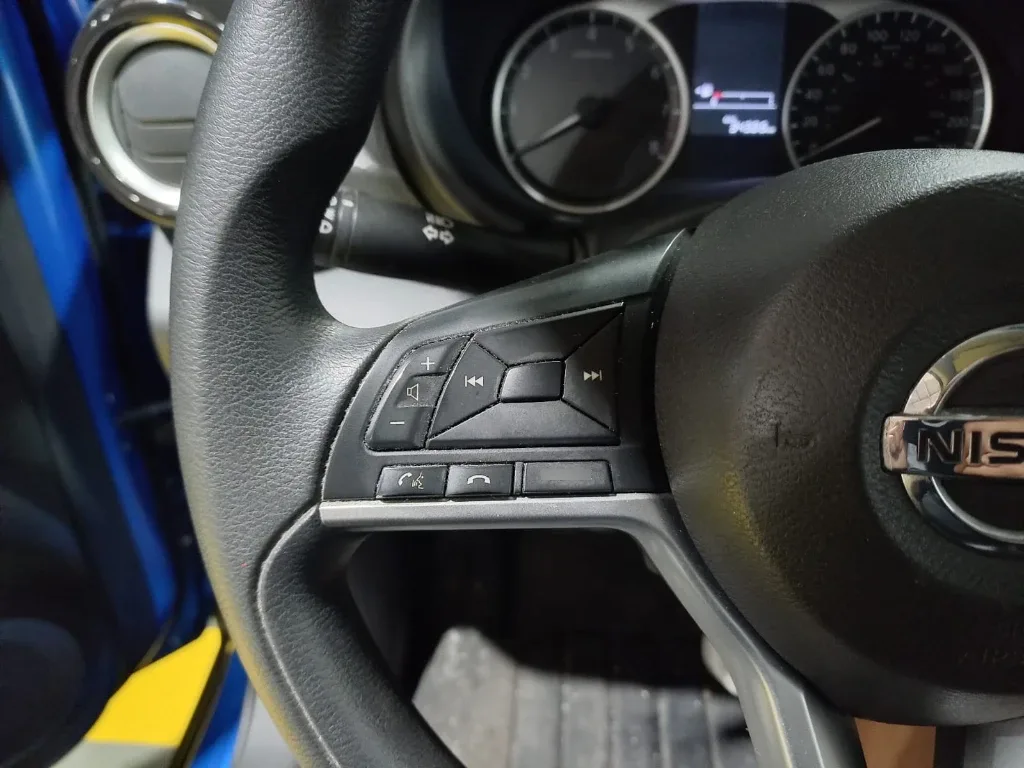 Nissan Kicks 1.6 Sense 4x2 Mt 5p año 2021