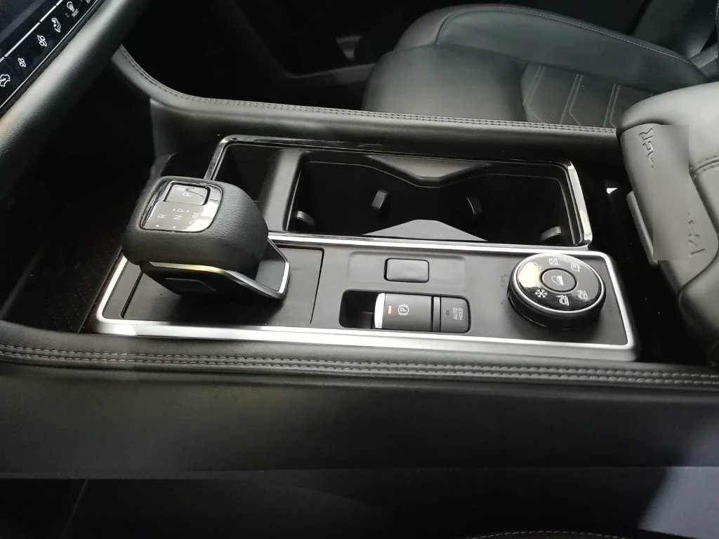 Nissan Pathfinder 3.5 Exclusive 4wd Cvt At 5p año 2024