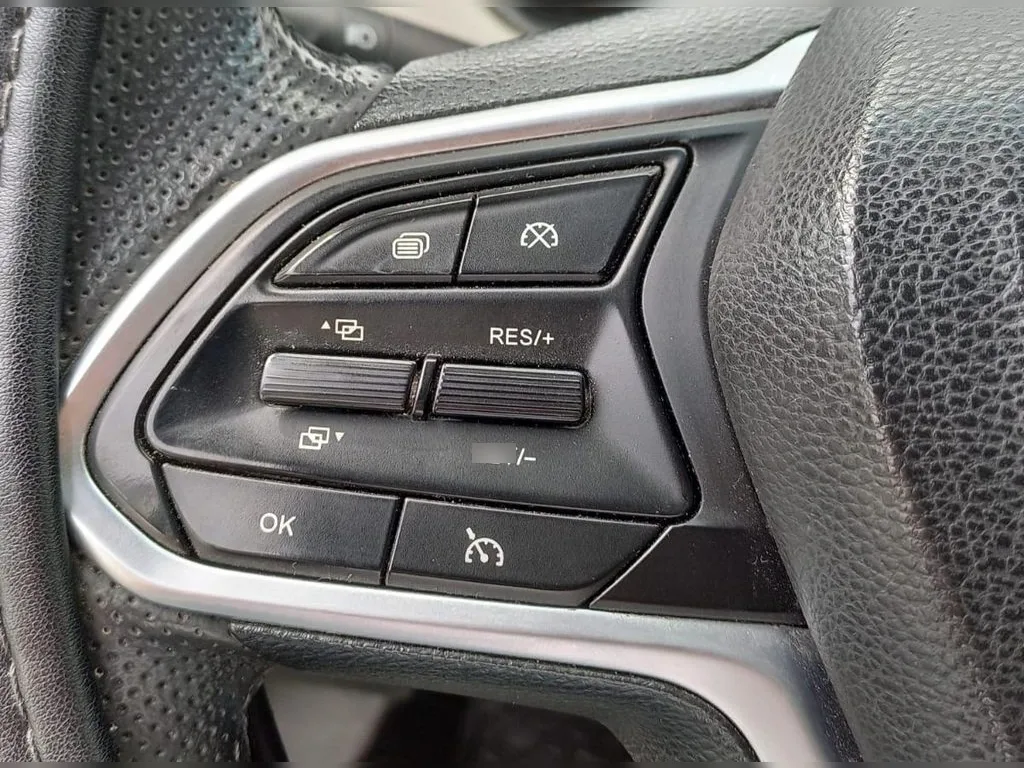 Chevrolet Captiva 1.5t Premier Fwd Mt 5p año 2022