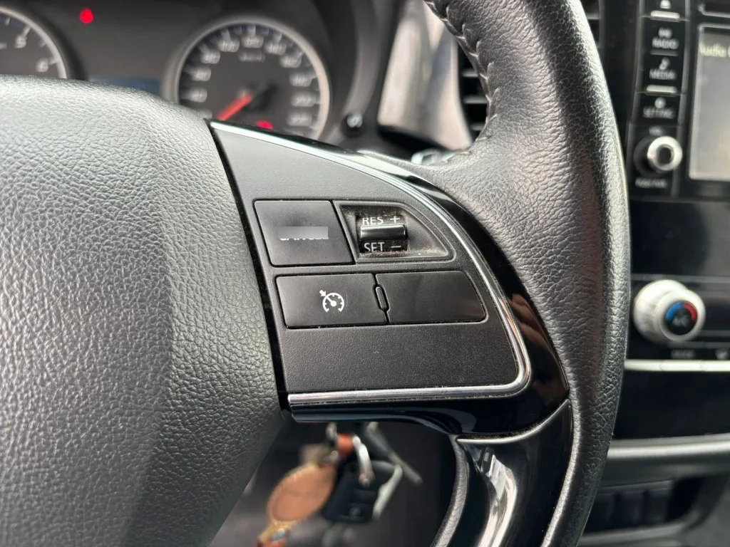 Mitsubishi Outlander 2.0 4x2 Mt 5p año 2021
