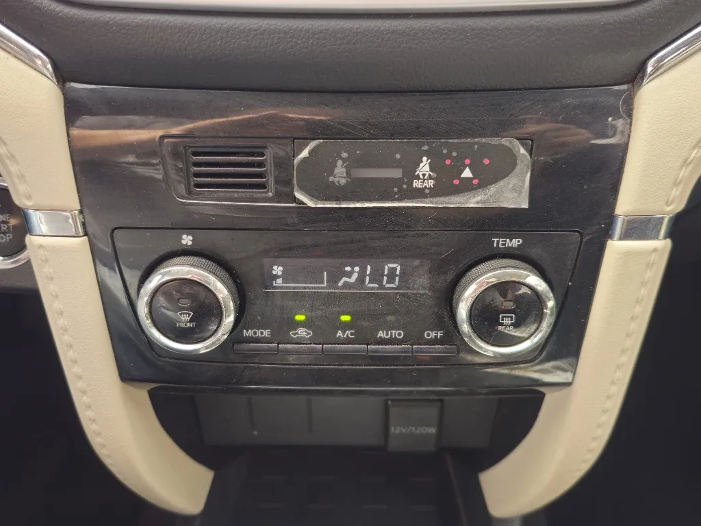 Toyota Rush 1.5 Xei 4x2 Mt 5p año 2023