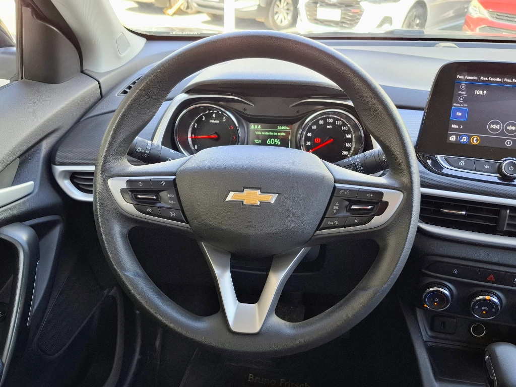 Chevrolet Tracker 1.2t Ltz R 4x2 At 5p año 2025