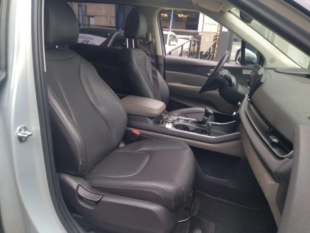 Kia Carnival 2.2 Ex Diesel 4x2 8at 5p año 2025