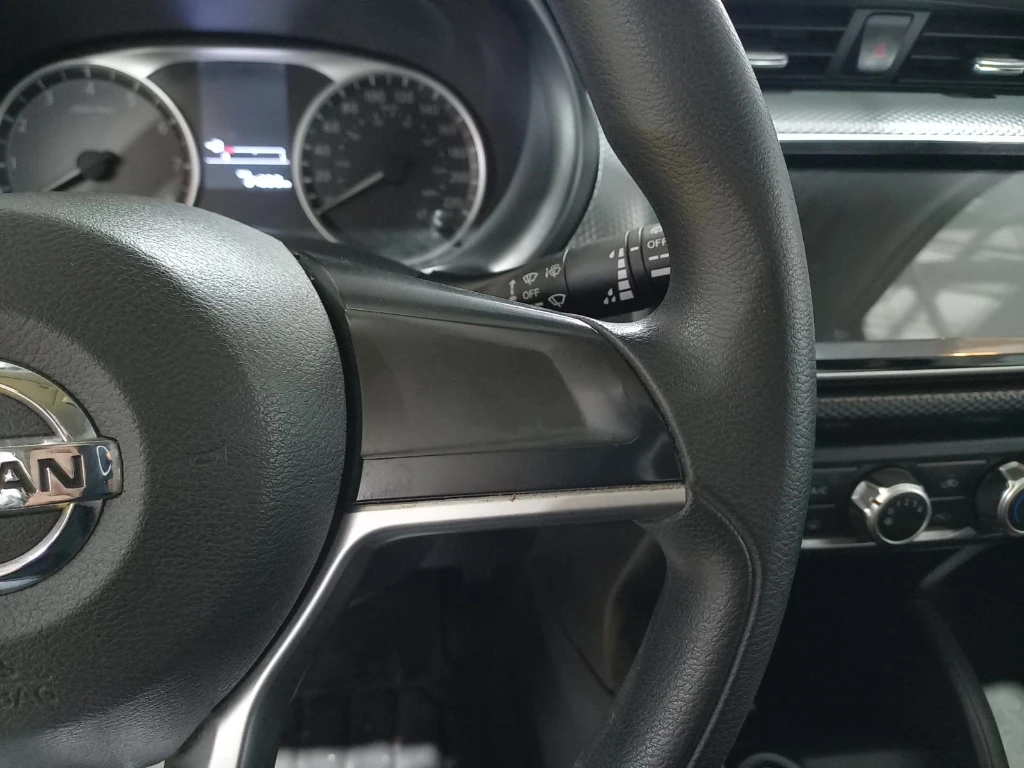 Nissan Kicks 1.6 Sense 4x2 Mt 5p año 2021