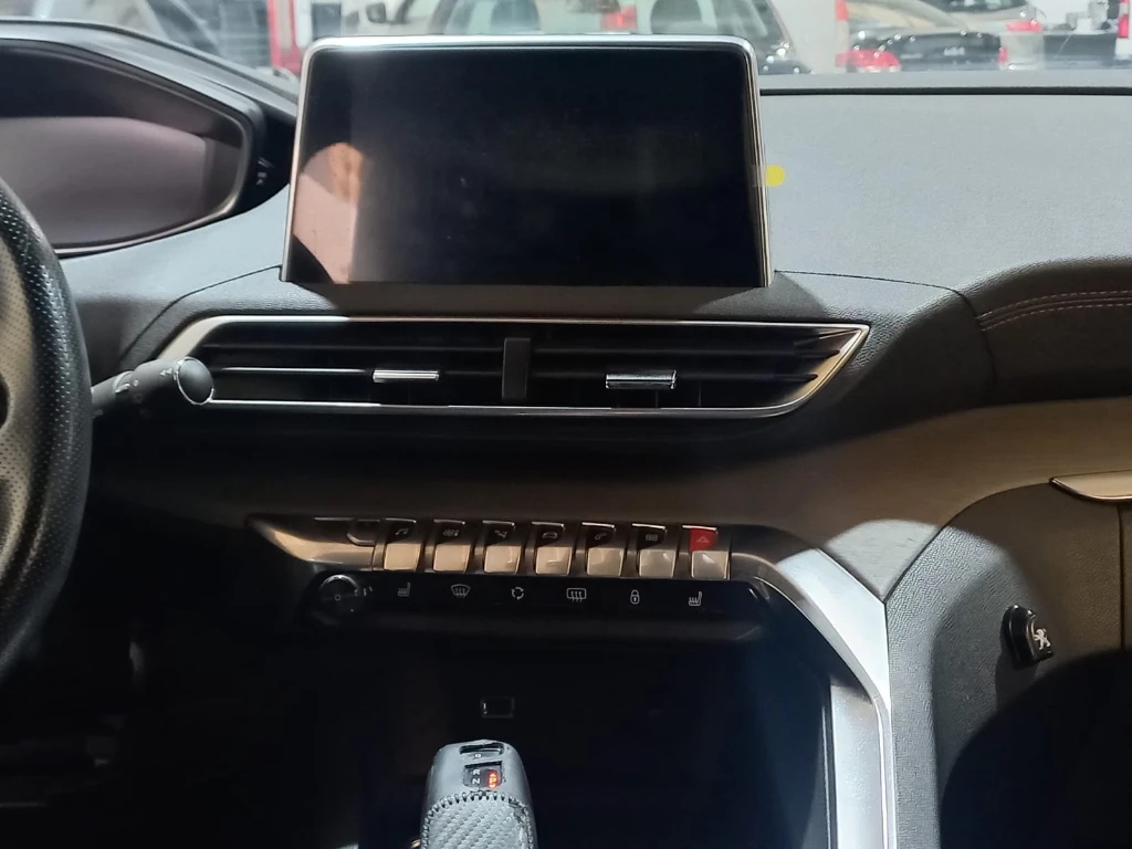 Peugeot 3008 2.0 Gt Bluehdi Diesel 4x2 At 5p año 2019