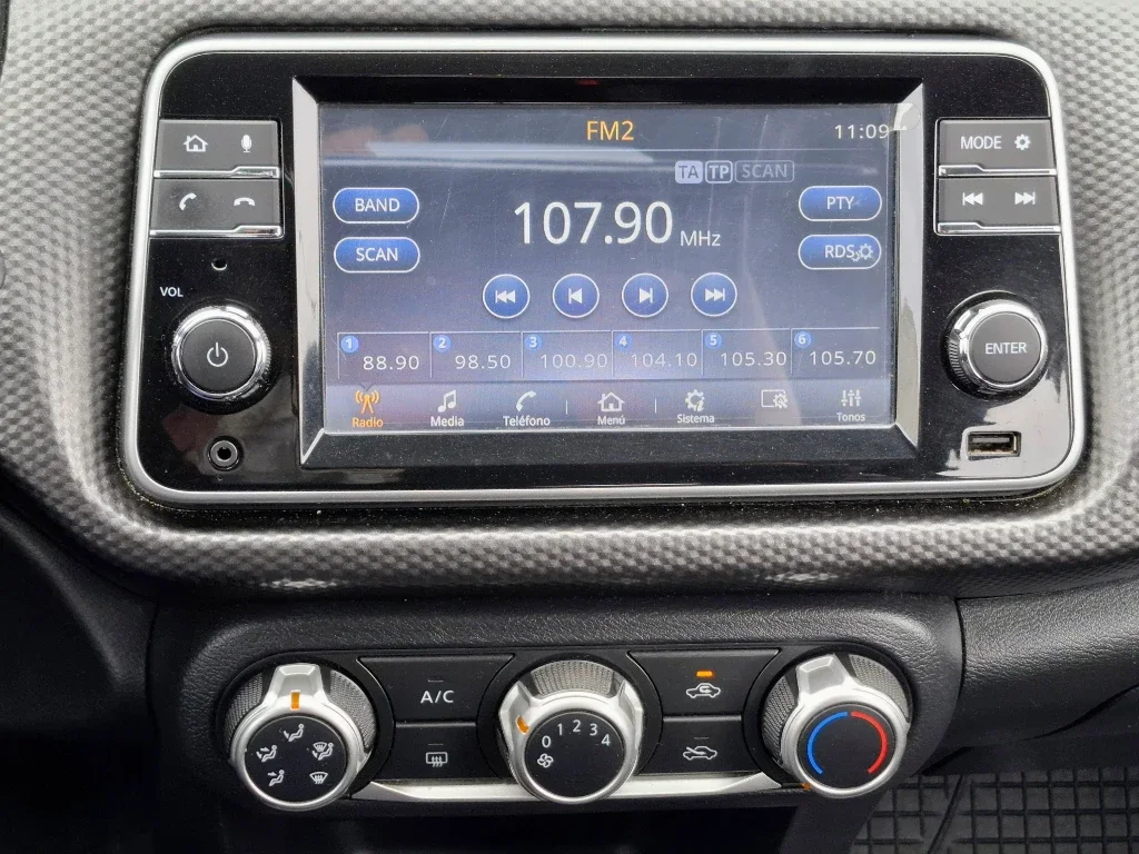 Nissan Kicks 1.6 Sense 4x2 Mt 5p año 2021