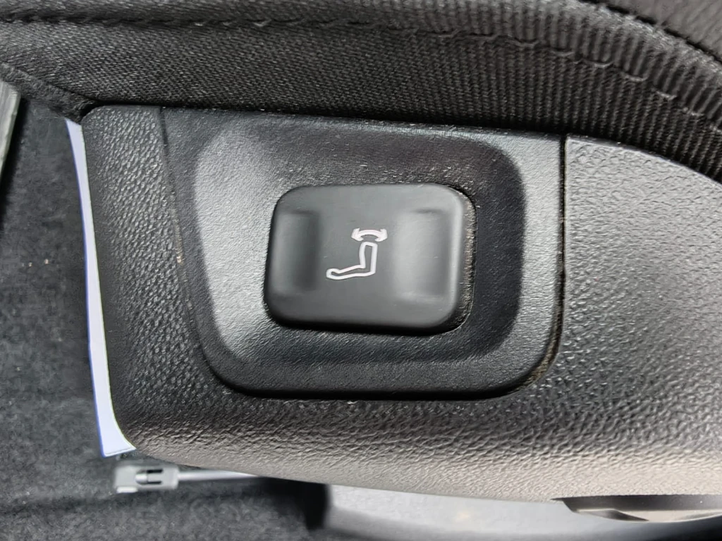 Opel Grandland 1.2t Gs Line 4x2 At 5p año 2025