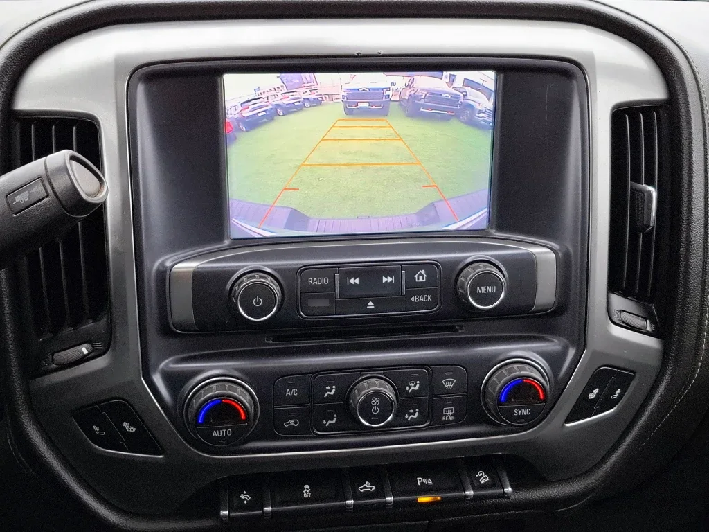Chevrolet Silverado 5.3 Lt 4wd Ext Z71 Dob. Cab. At 4p año 2019