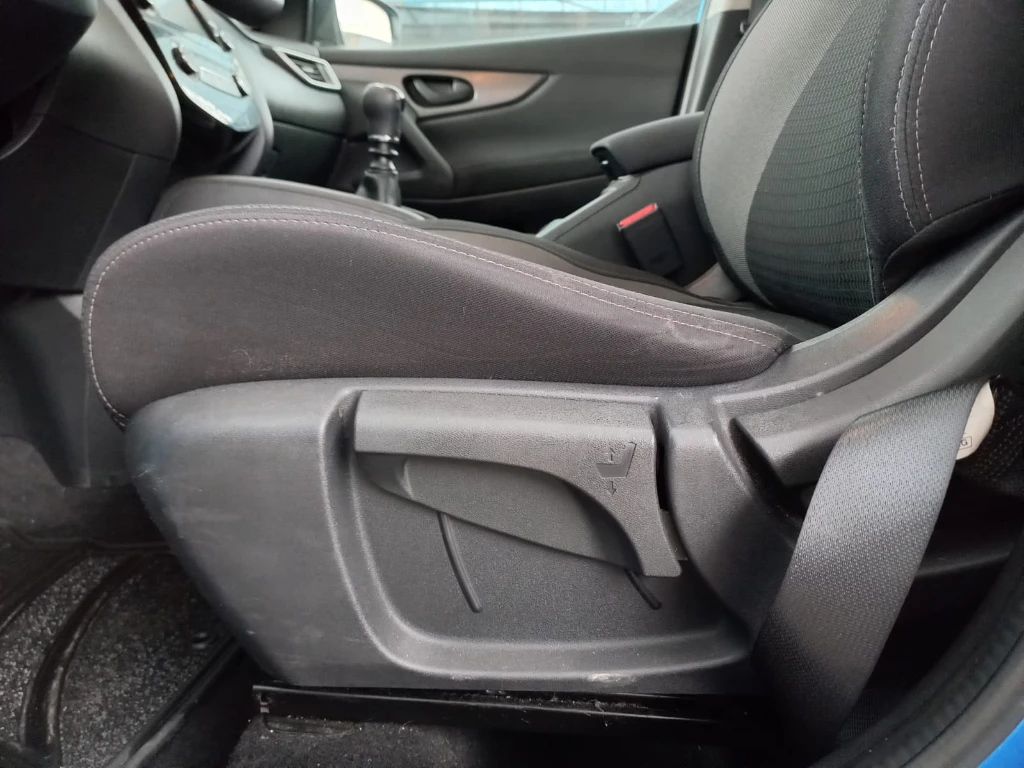 Nissan Qashqai 2.0 Sense Multimedia 4x2 Mt 5p año 2021