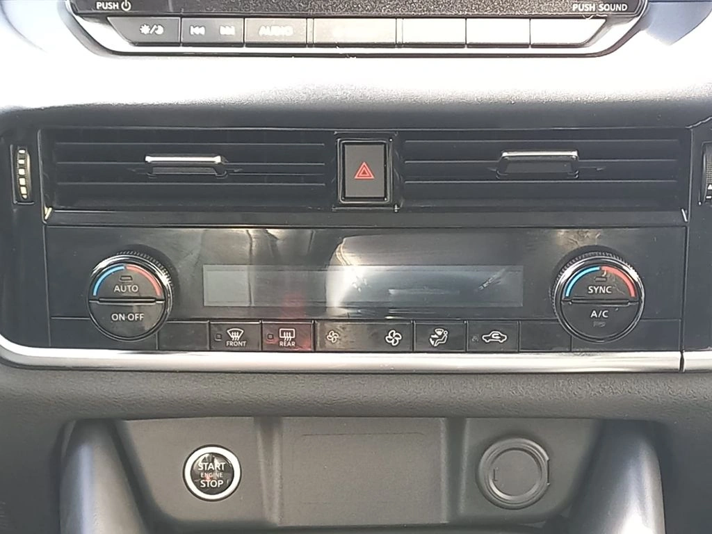 Nissan Qashqai 1.3t Advance 2wd Cvt At 5p año 2023