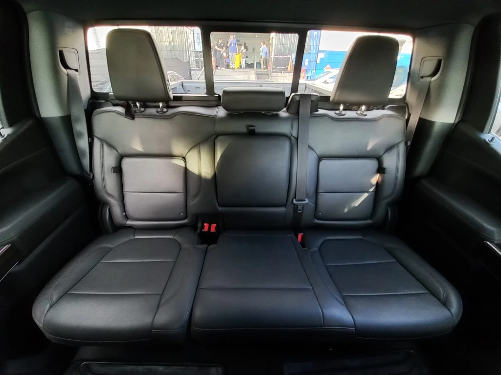 Chevrolet Silverado 5.3 Lt Trailboss Z71 4x4 At 4p año 2022