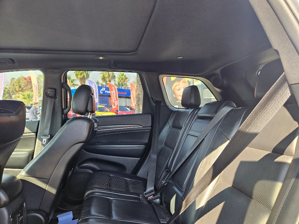 Jeep Grand Cherokee 3.6 Limited Lx 4x4 At 5p año 2018