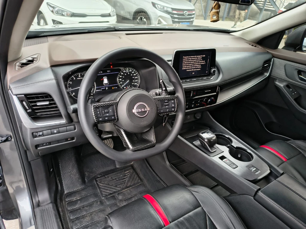 Nissan X-Trail 2.5 Sense 4x2 3row Cvt At 5p año 2024