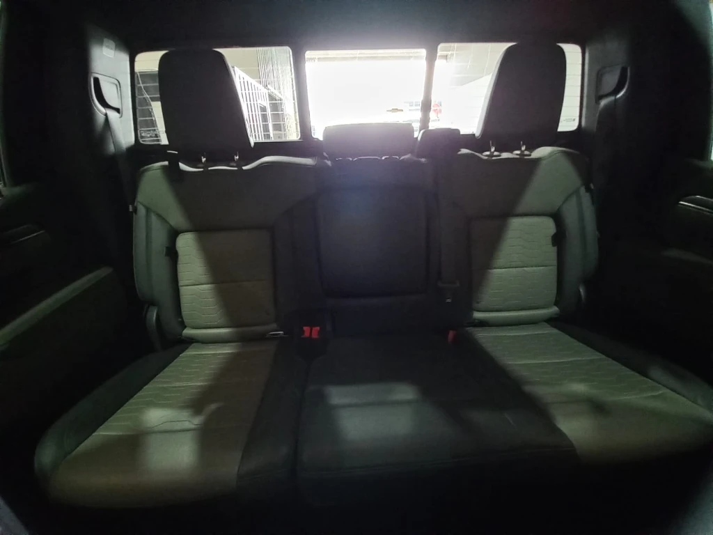 Chevrolet Silverado 6.2 Zr2 4x4 At 4p año 2023