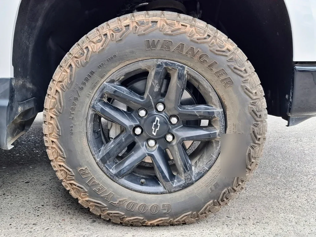 Chevrolet Silverado At10 4x4 5.3 Aut (c) año 2025