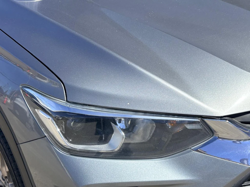 Chevrolet Tracker 1.2t Ltz R 4x2 At 5p año 2025