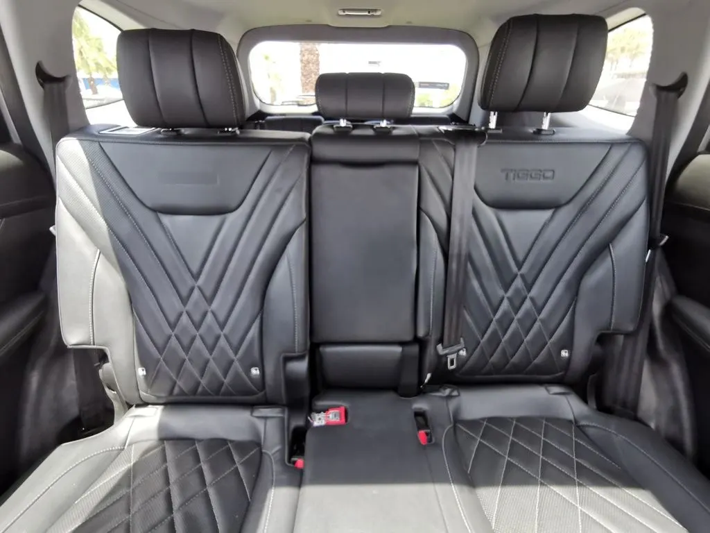 Chery Tiggo 8 Pro 2.0 Tgdi Glx Pro Max Awd At 5p año 2024