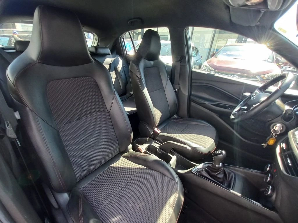 Chevrolet Onix 1.0t Rs Mt 5p año 2022