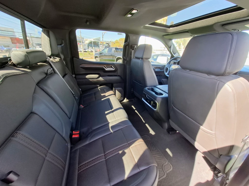 Chevrolet Silverado 3.0 High Country 4x4 At 4p año 2025