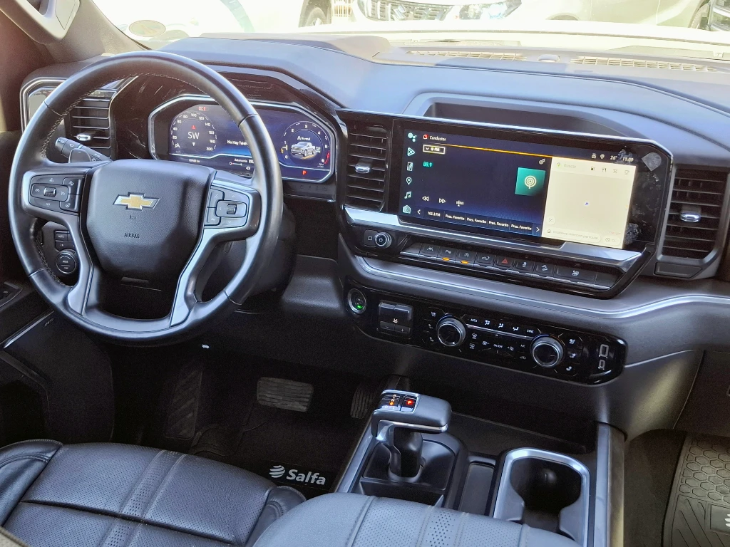 Chevrolet Silverado 3.0 High Country 4x4 At 4p año 2025