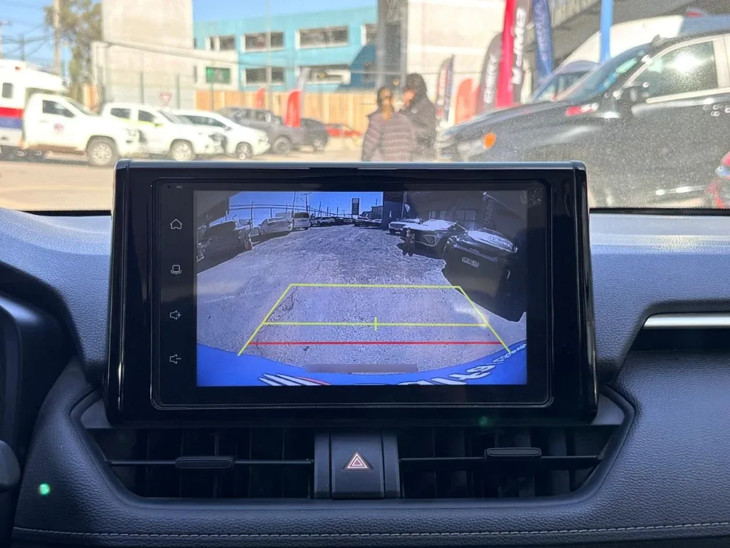 Toyota Rav4 2.0 Le 4x2 Cvt At 5p año 2023