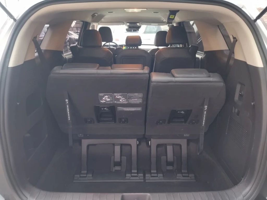 Kia Carnival 2.2 Ex Diesel 4x2 8at 5p año 2025