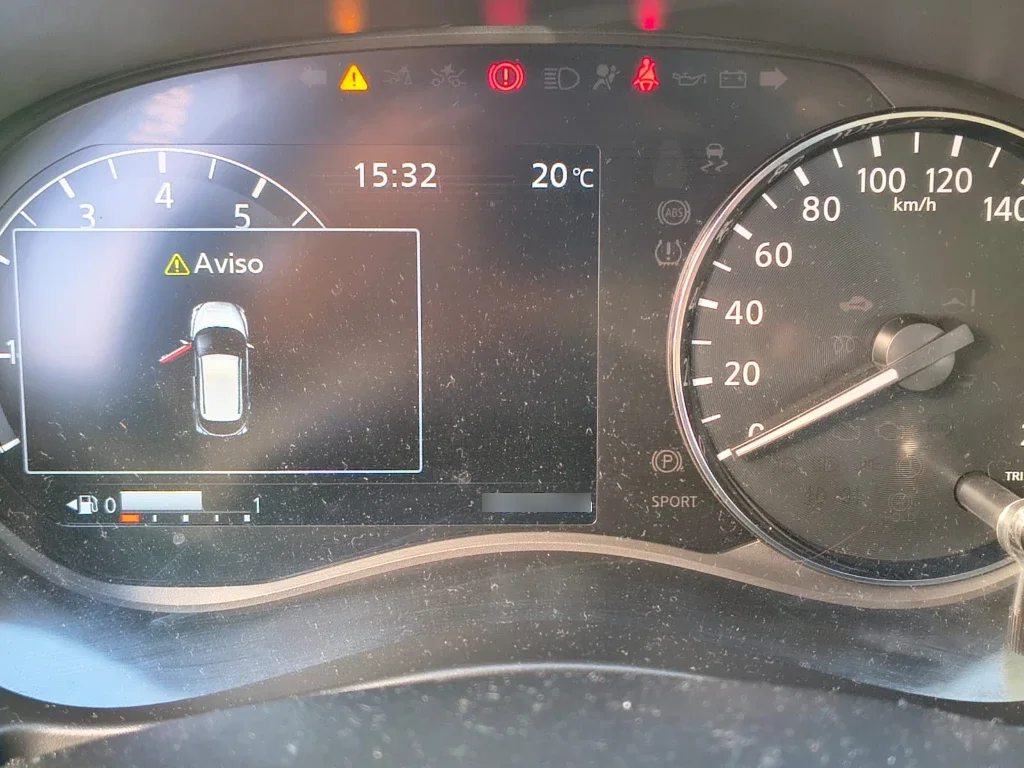Nissan Kicks 1.6 Advance 4x2 Mt 5p año 2023