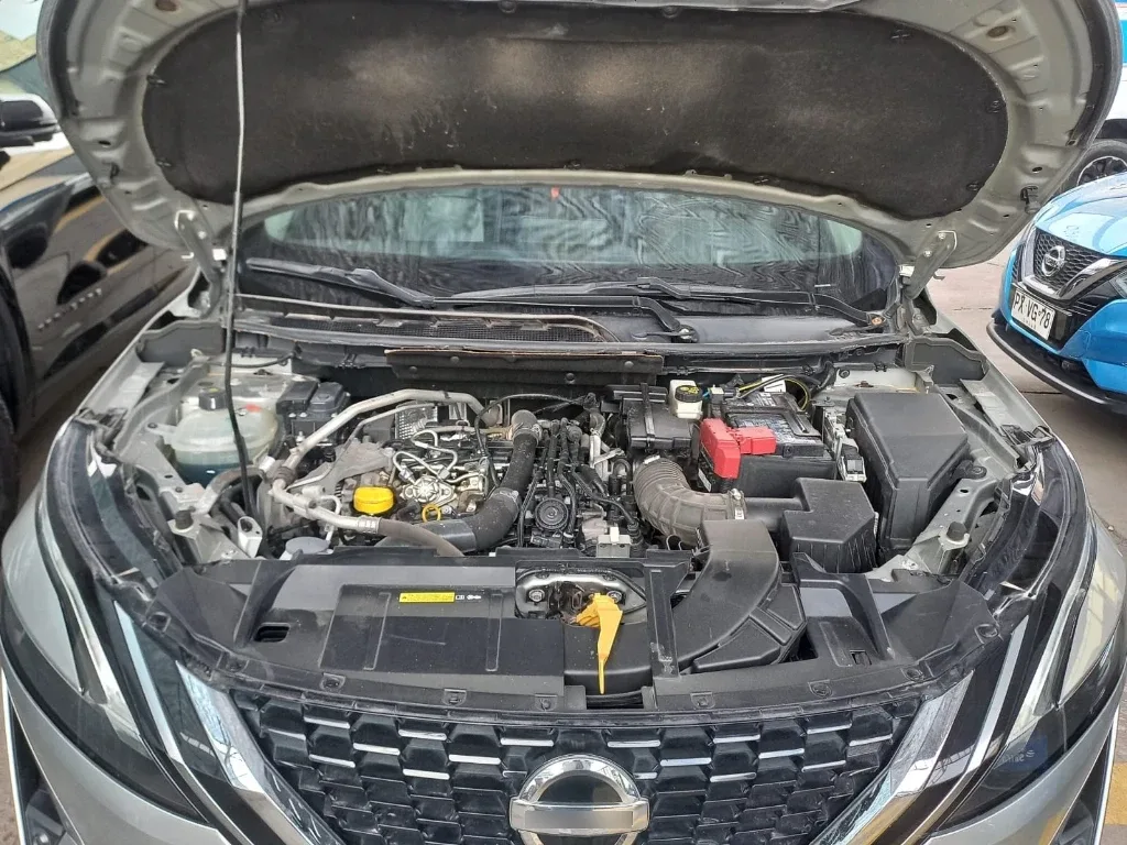 Nissan Qashqai 1.3t Advance 2wd Cvt At 5p año 2023
