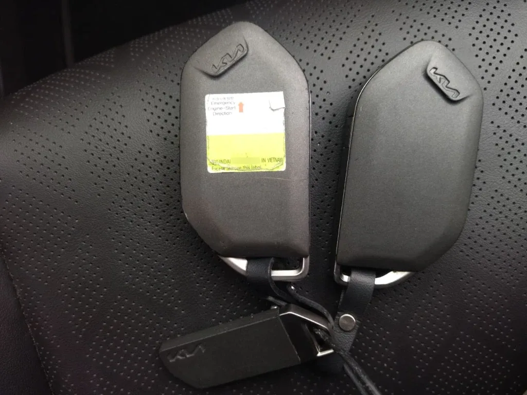 Kia Carnival 2.2 Ex Diesel 4x2 8at 5p año 2025