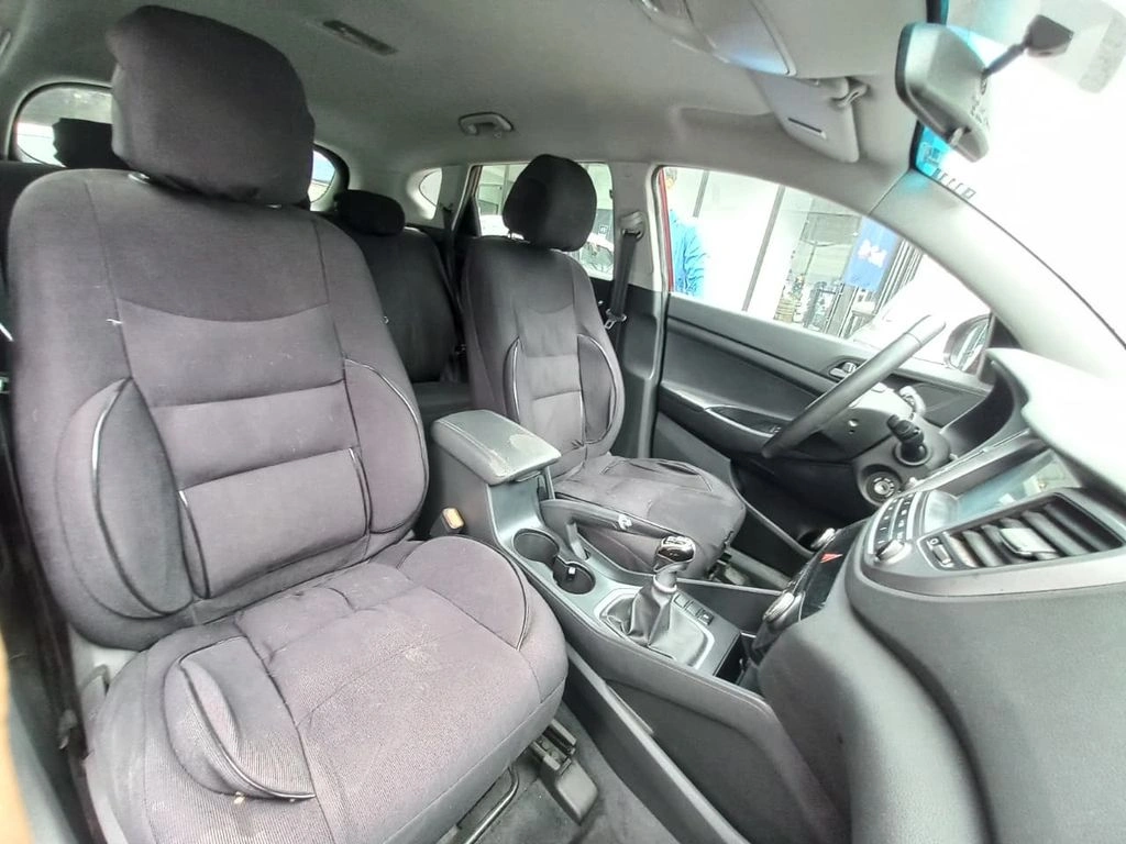 Hyundai Tucson 2.0 Gl Advance 4x2 Mt 5p año 2017