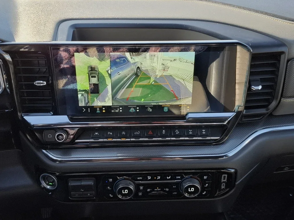 Chevrolet Silverado 6.2 Zr2 4x4 At 4p año 2023